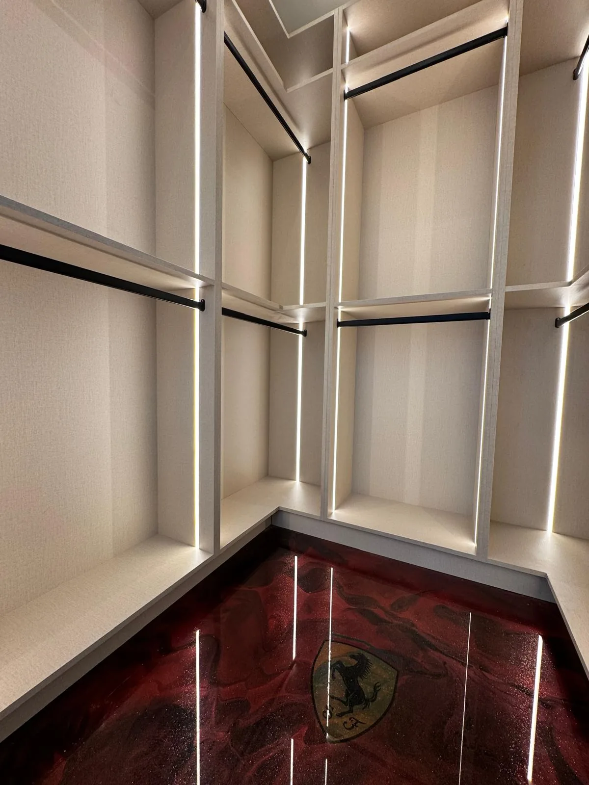 Closet LED lighting detail